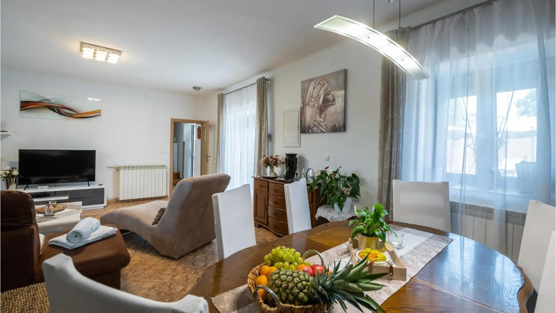 Lovely Home In Marcana With Jacuzzi Croatia