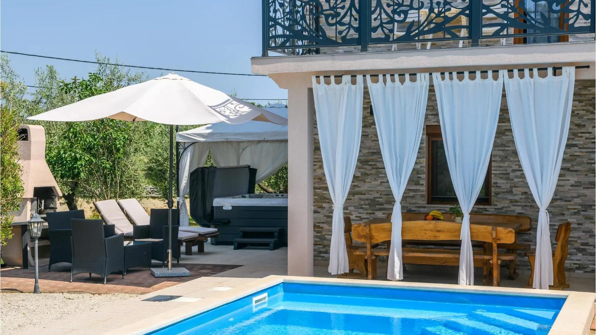 Lovely Home In Marcana With Jacuzzi 0*,  Croatia