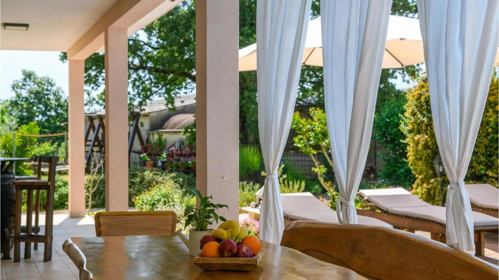 Lovely Home In Marcana With Jacuzzi